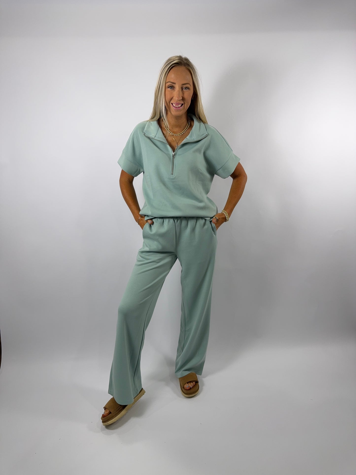 Scuba Quarter Zip - Tea Green