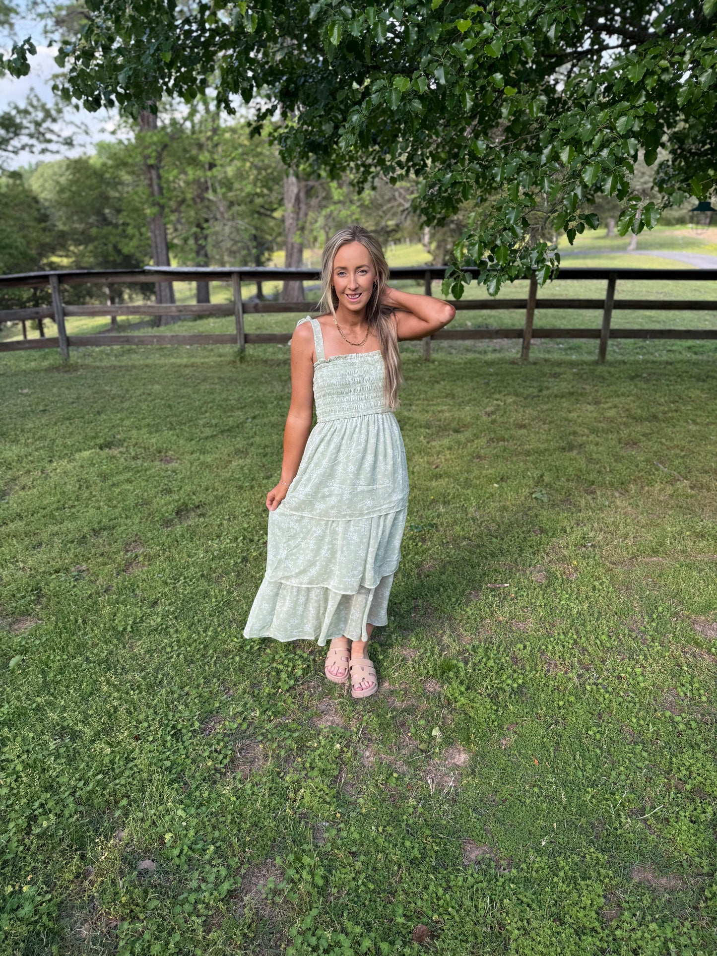 The Daisy Dress - Light Green