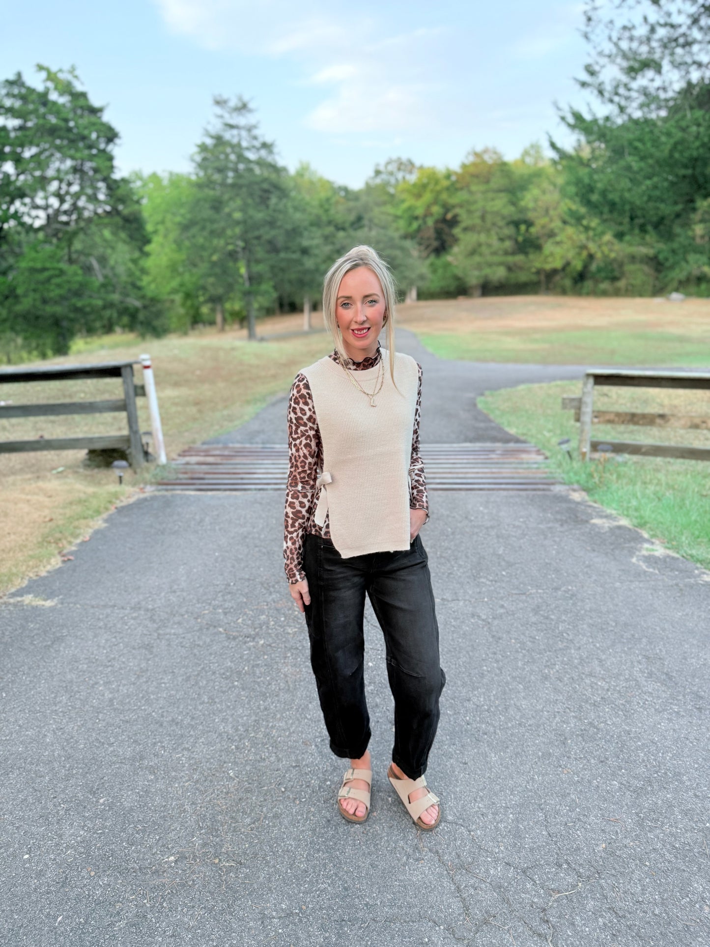 Evie Tie Sweater Vest - Beige