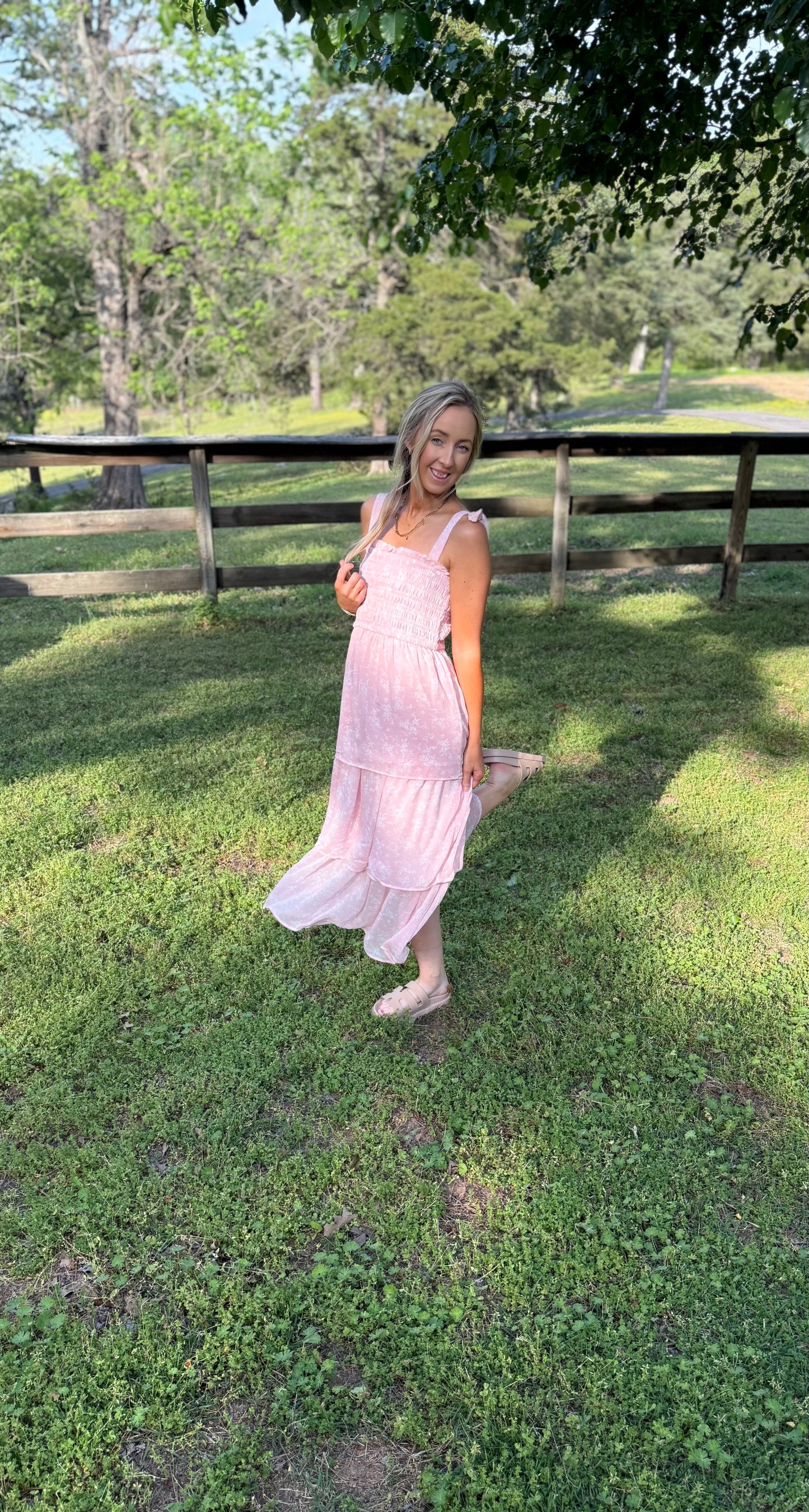 The Daisy Dress - Pink