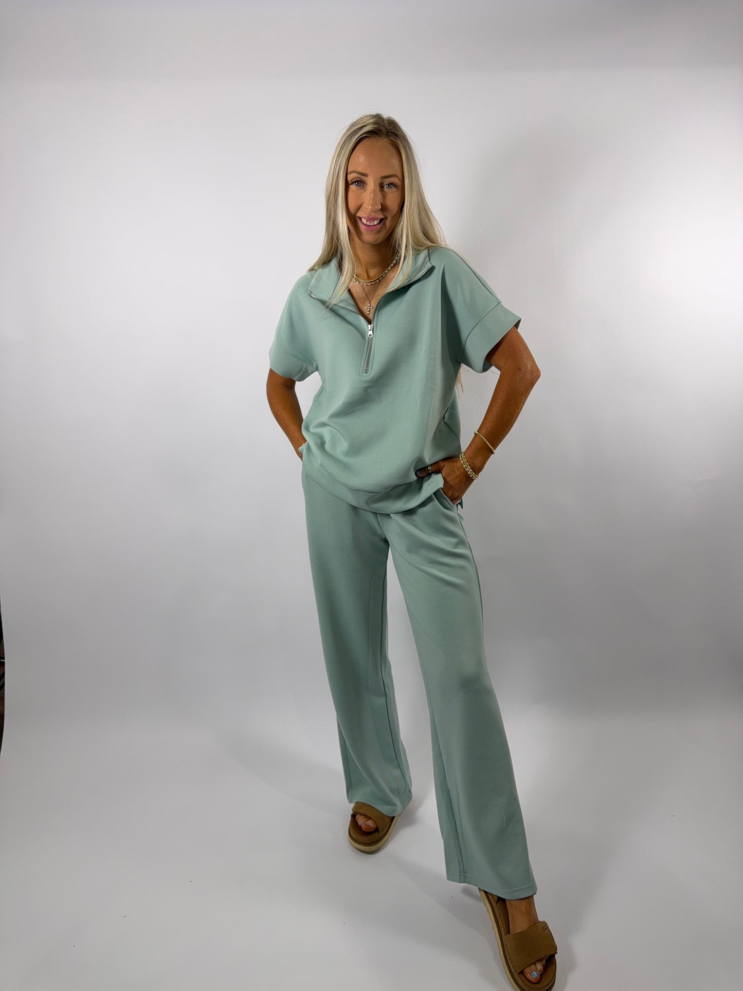 Scuba Quarter Zip - Tea Green
