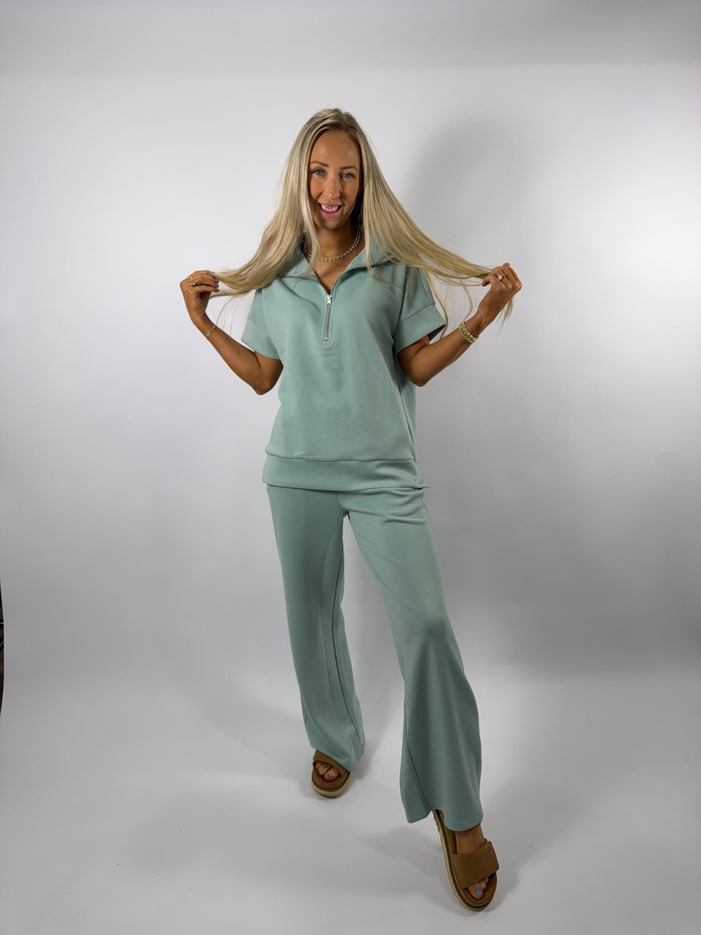 Scuba Quarter Zip - Tea Green