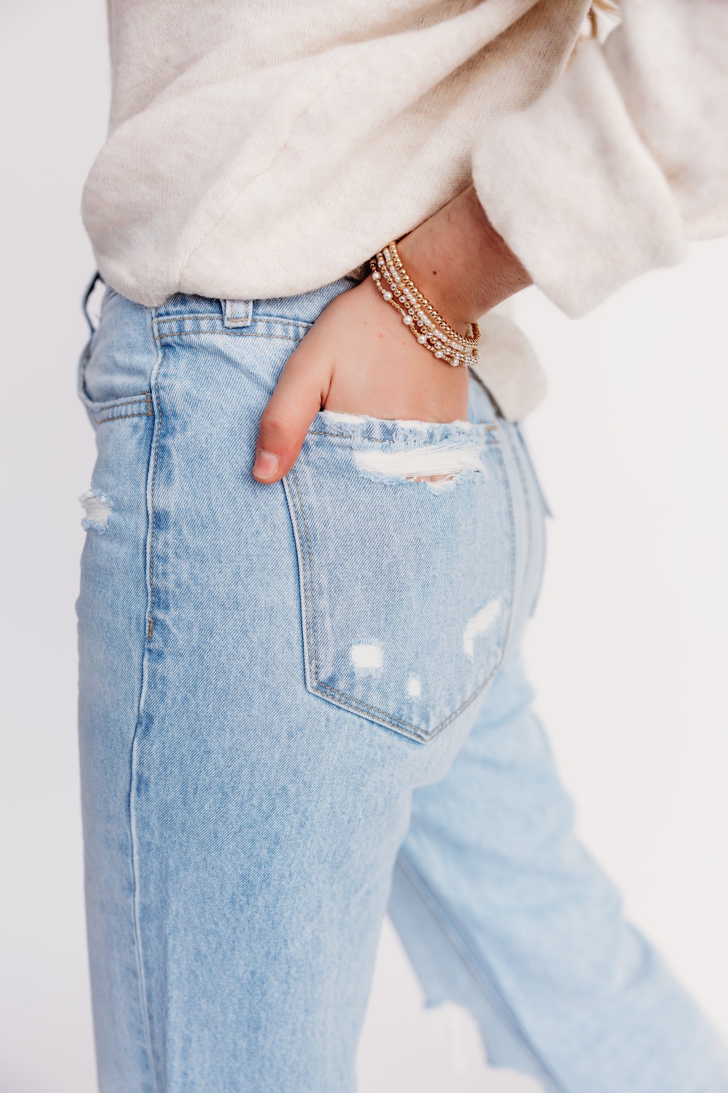 90’s Vintage Distressed Jeans