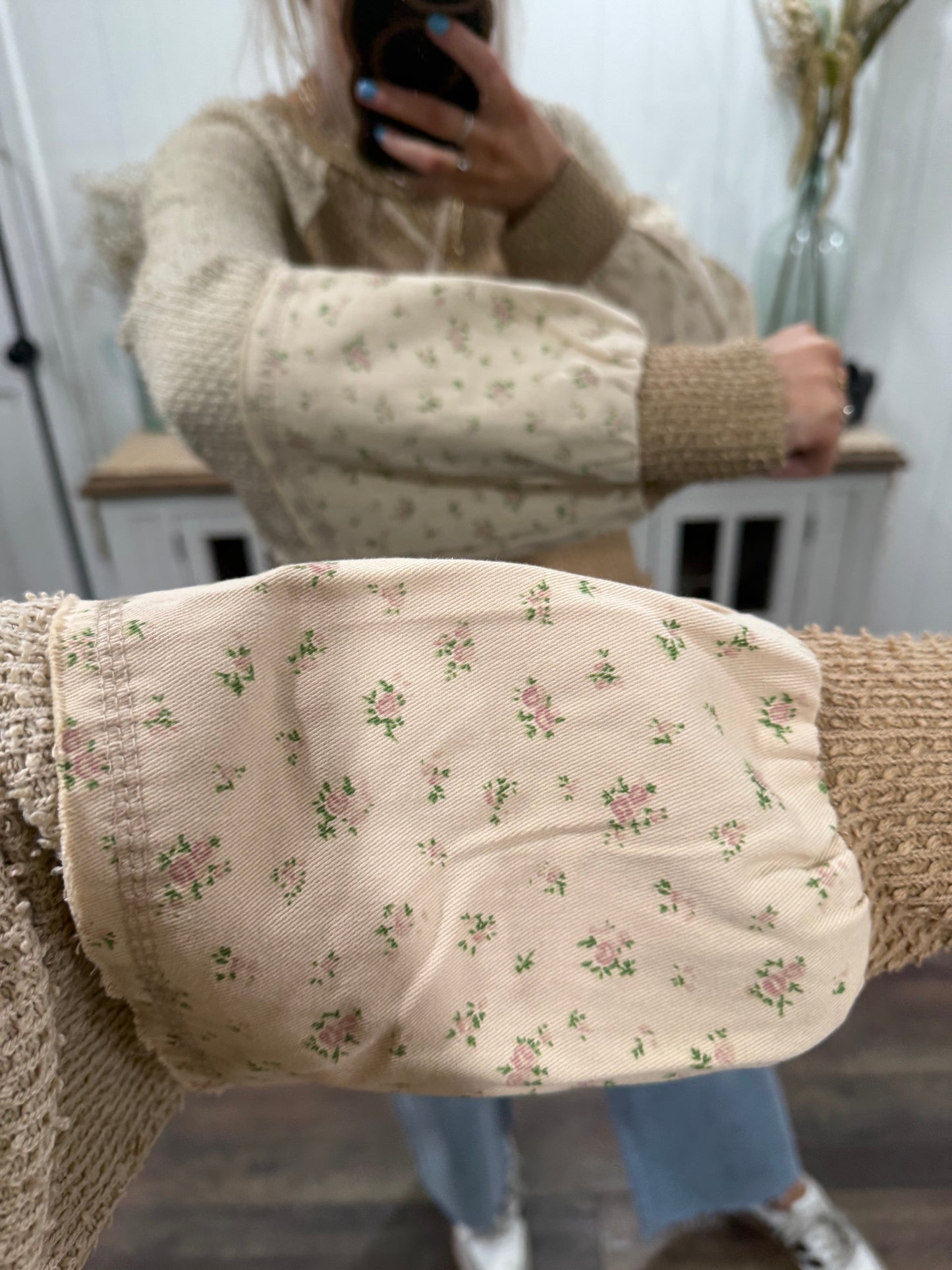 Lainey Ditsy Floral Top