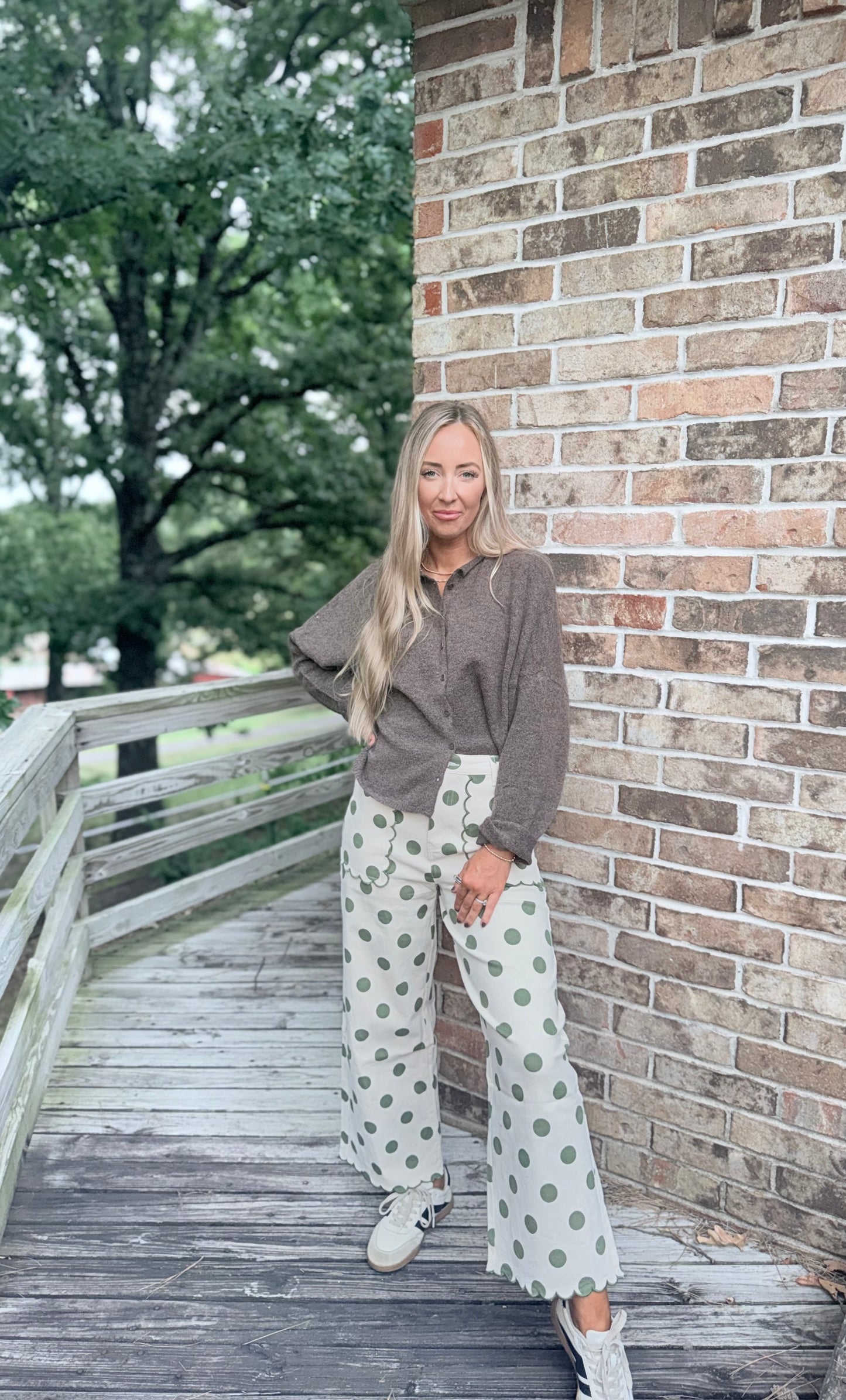 Paloma Cardigan - Chocolate