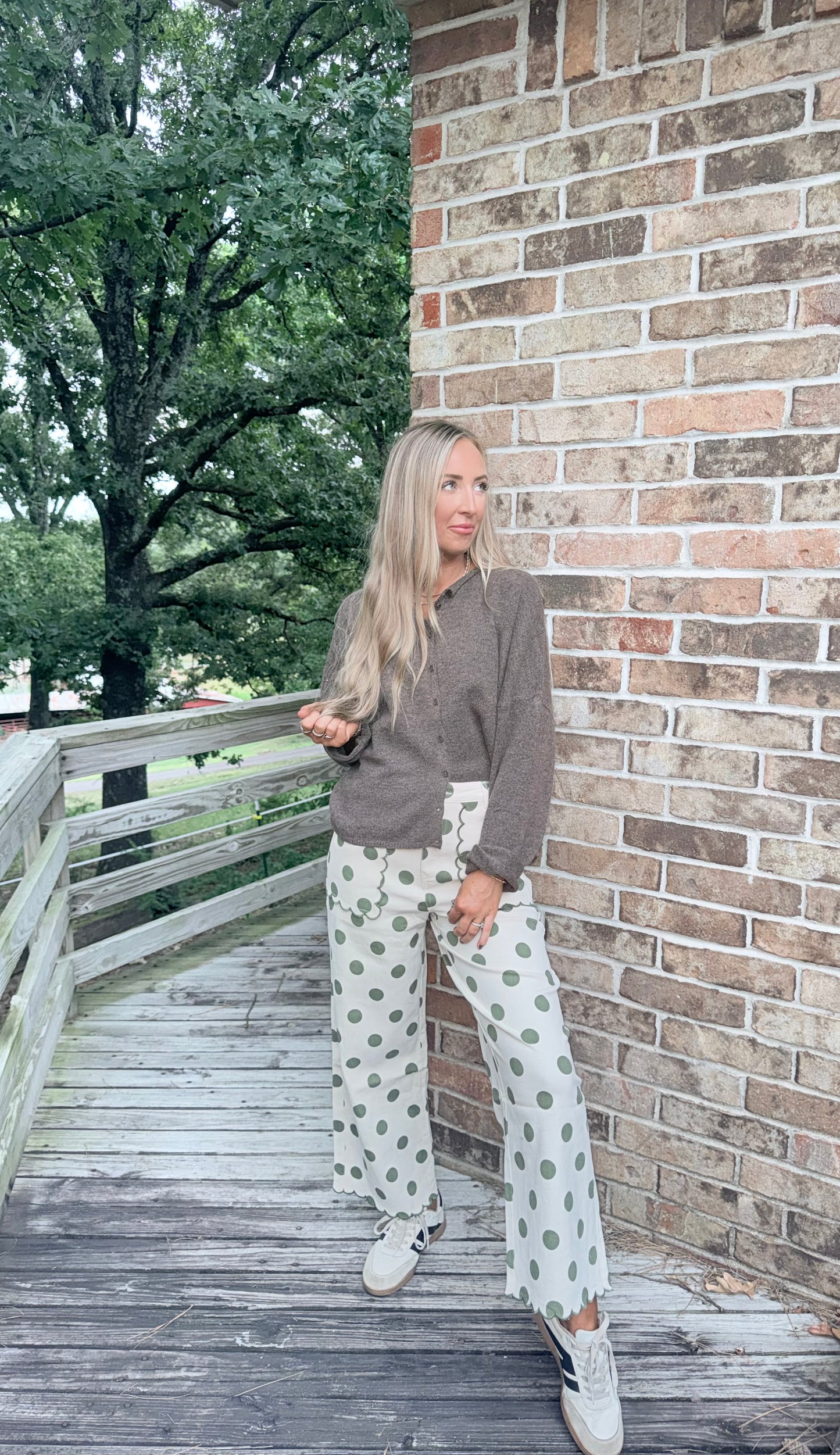 Paloma Cardigan - Chocolate